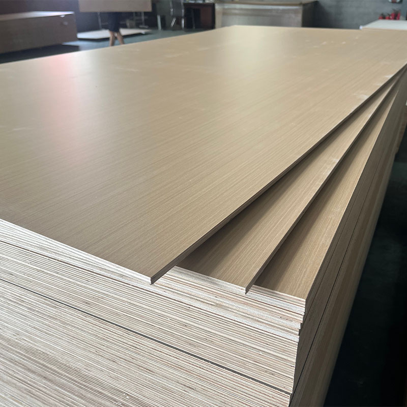 Wardrobe Use 18mm 4x8ft White or Wood Grain Finished Laminate Marine Plywood for Apartment.1