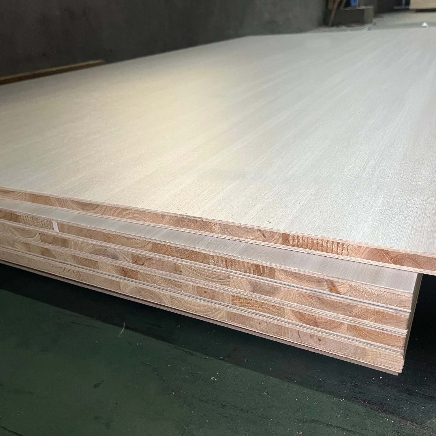 Wood Grain Eucalyptus Blockbaord