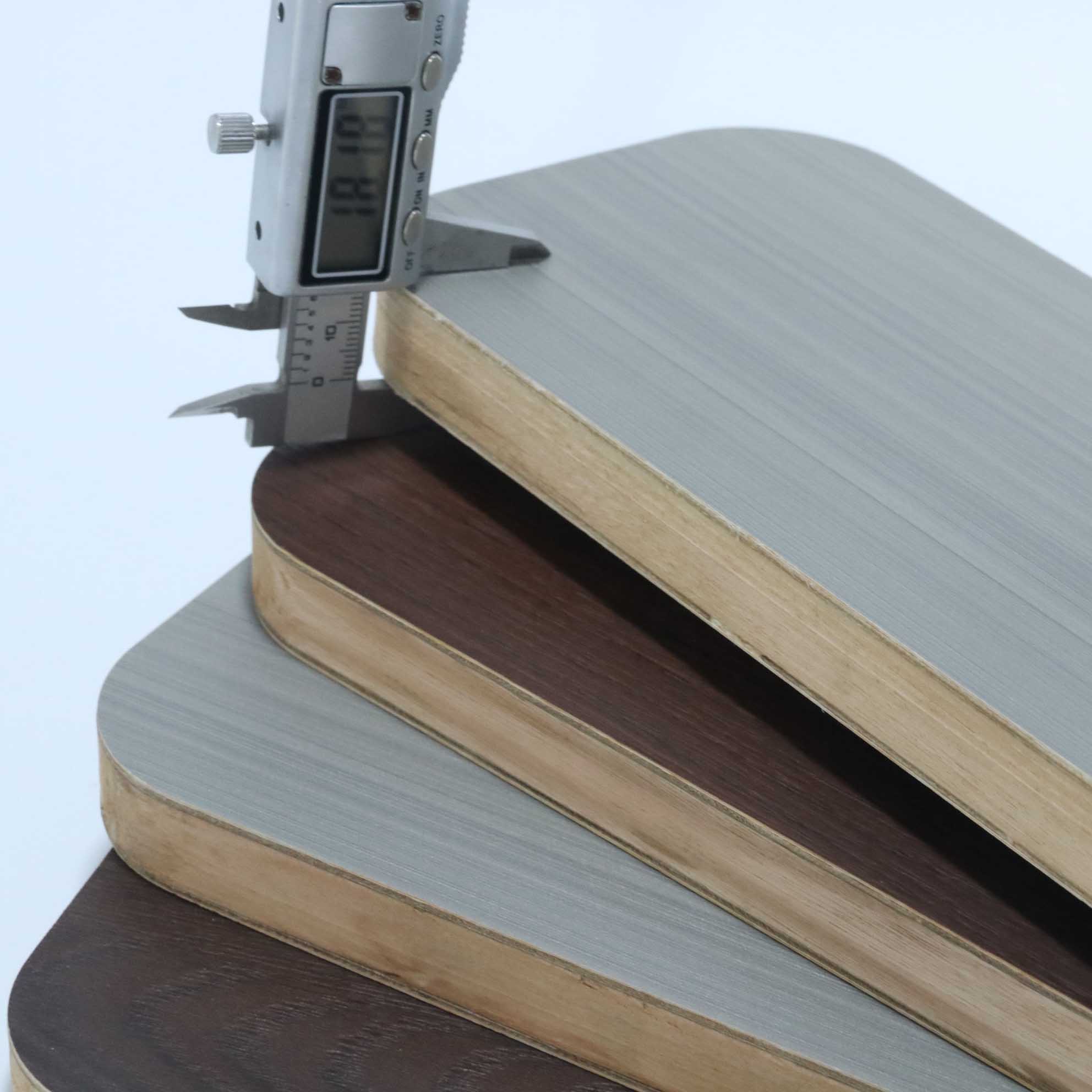 18mm Fragrant Fir Block Board