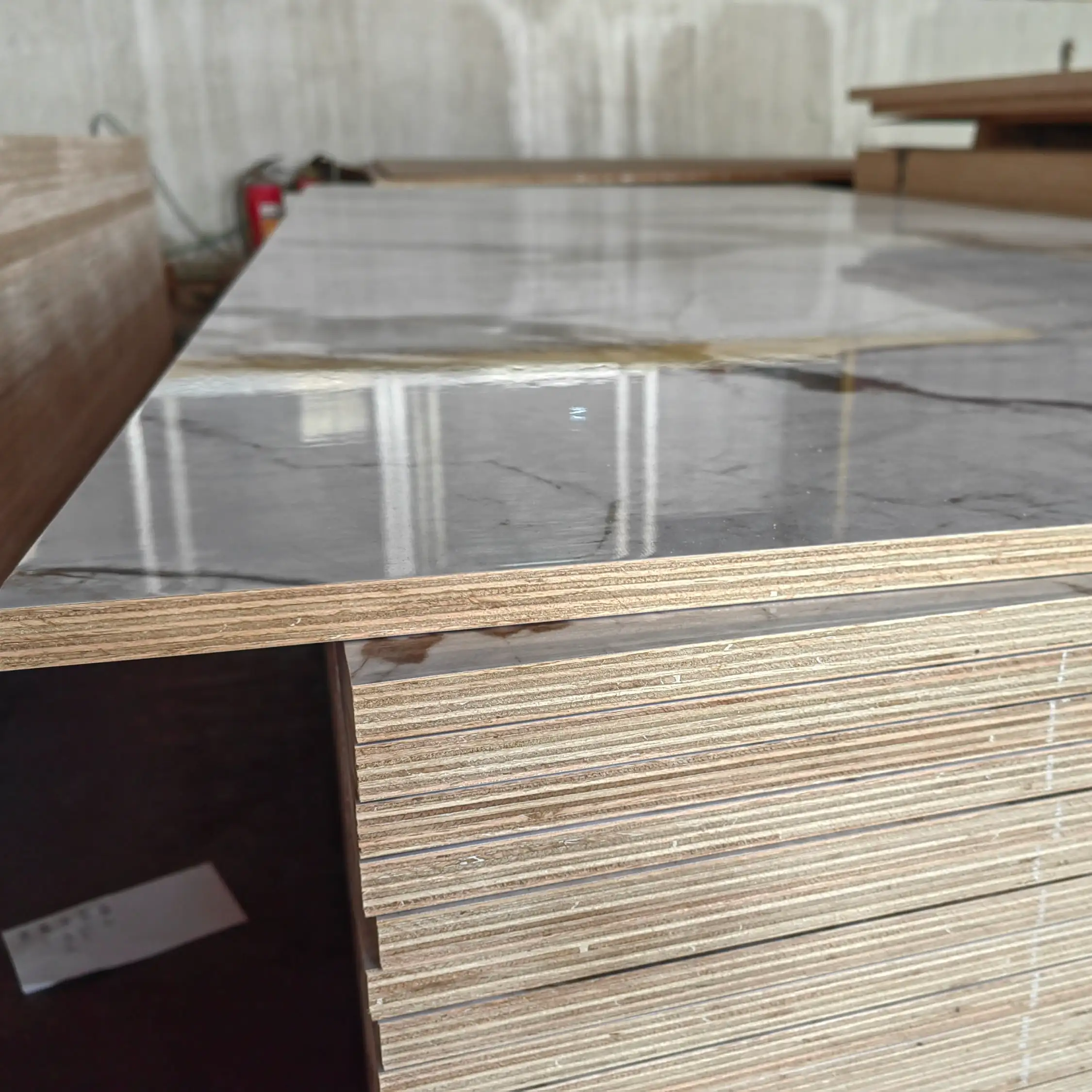 High Glossy Gluetinous Rice Plywood