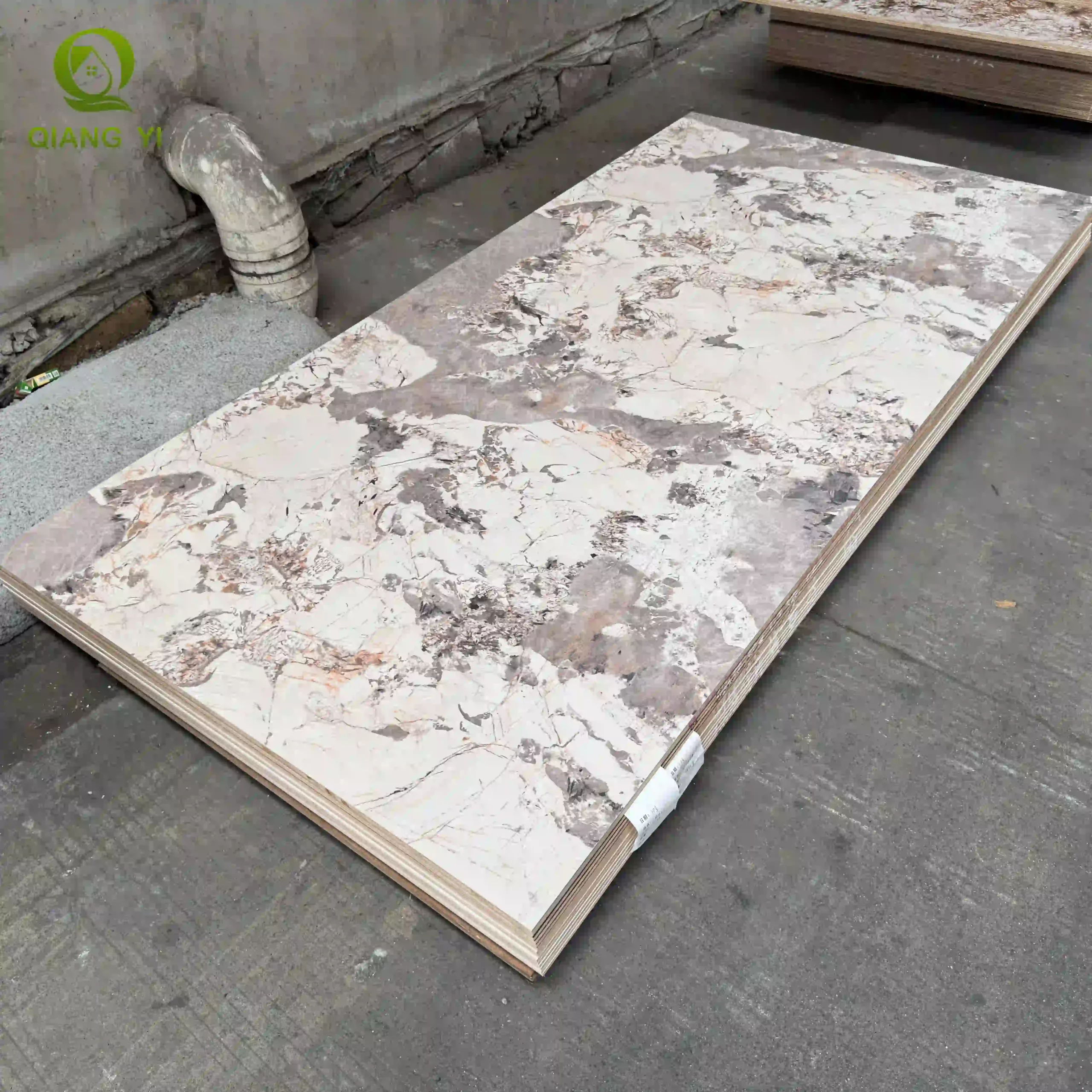 Eucalyptus plywood